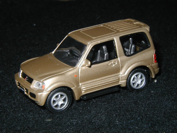 EPOCHカプセルエムテック1/72 三菱 パジェロ ゴールド MITSUBISHI PAJERO拍卖