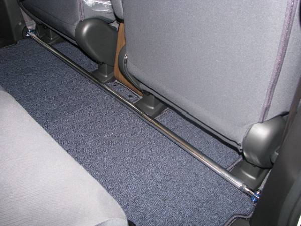 フリード(GB3,4系)用 センターフロアバー HN0810-FBM-00(新品箱入り、税込み)拍卖