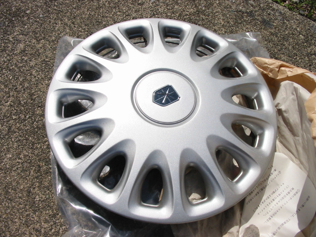 チェイサー ホイールキャップ 1枚 送料込み ホイールカバー タイヤカバー 1つ 中古部品 普通車 トヨタ レトロ 昭和 平成 在庫確認要す拍卖