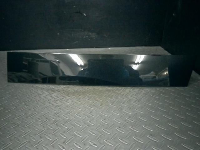 ルーミー M900A 左スライドレールカバー 68356-B1010-C0 サイドパネル X07拍卖