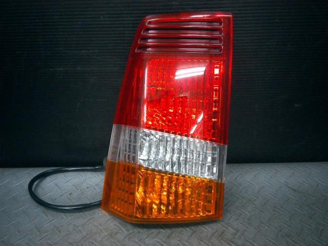 トッポBJ H42A 左 テール ランプ ライト MR465131拍卖