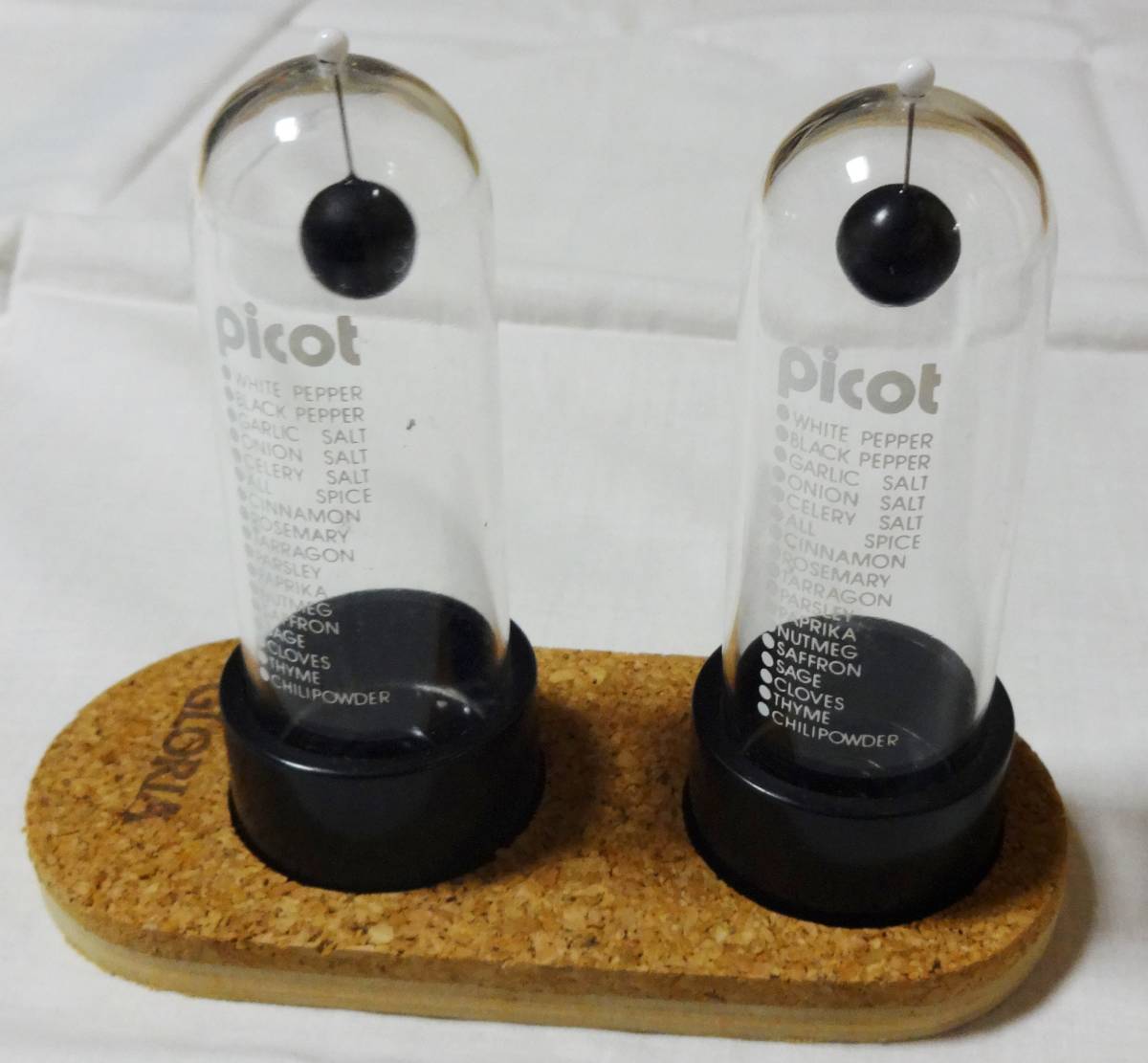 未使用!調味料入れ(塩、コショウなど)テーブル用拍卖