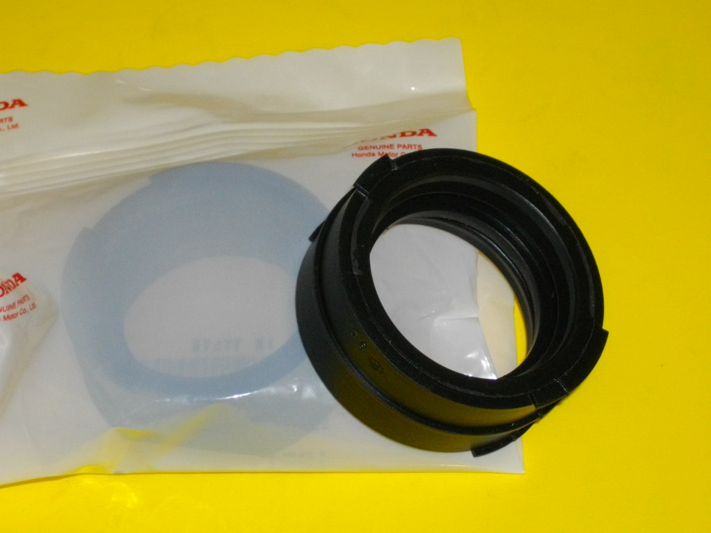 キャブレターインシュレーター V032 VTR250 MC33キャブ車 ホンダ 純正新品拍卖