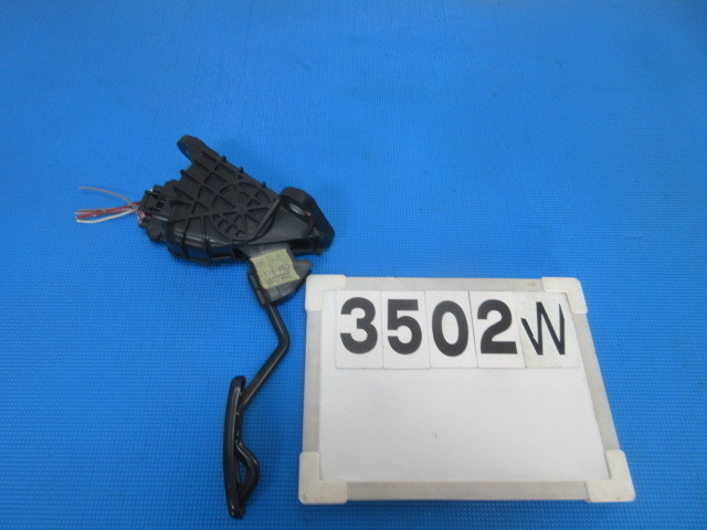 !3502W R2 前期 RC1 RC2 純正 アクセルペダル センサー 198800-3130 S拍卖