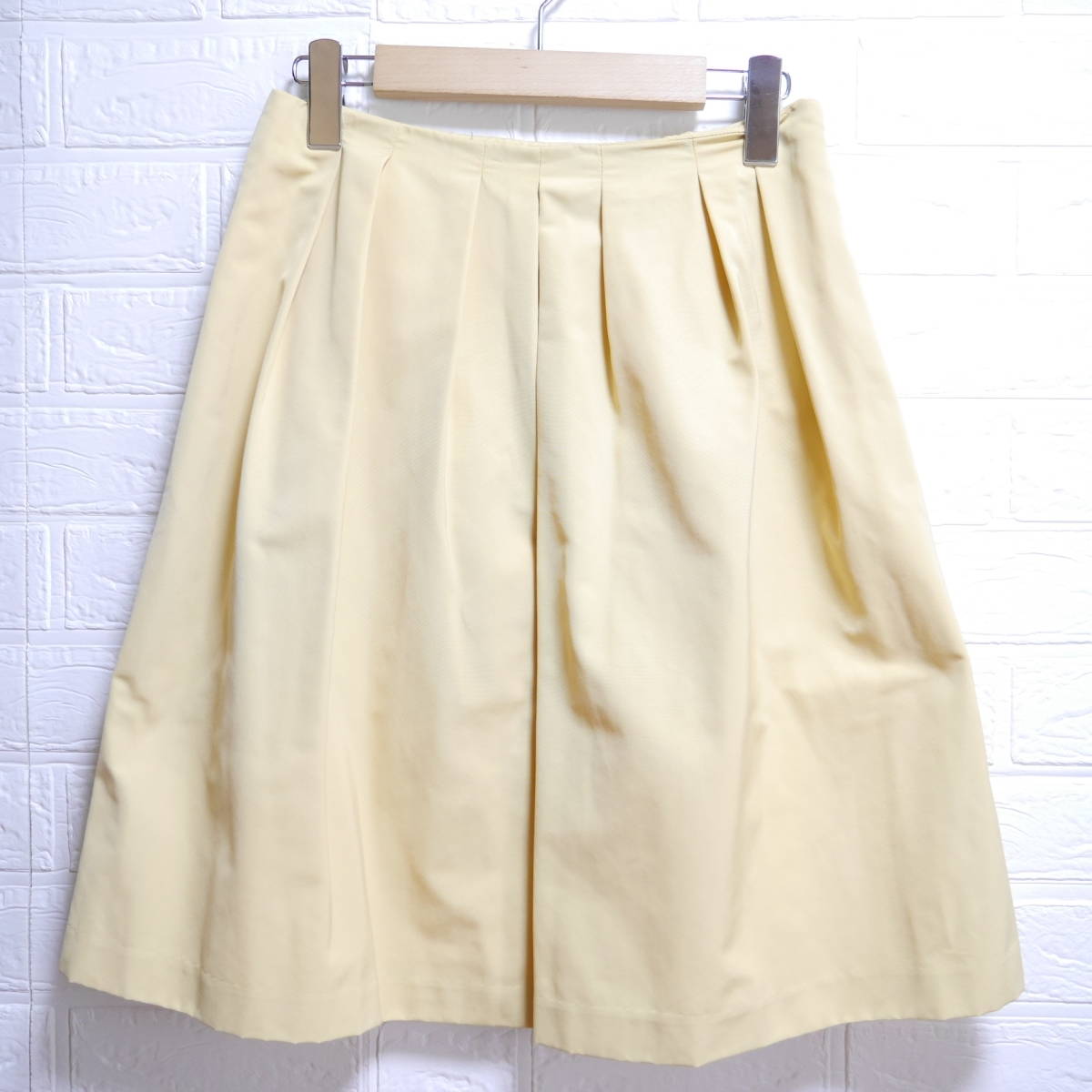 A436 ◇ RACY RADIANT | レイシーラディアント フレアスカート 黄系 中古 サイズ64拍卖