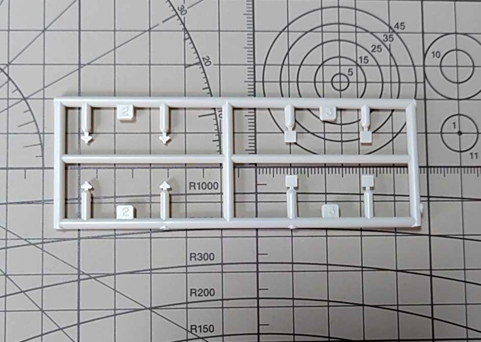 MG EZ8 パーツ拍卖
