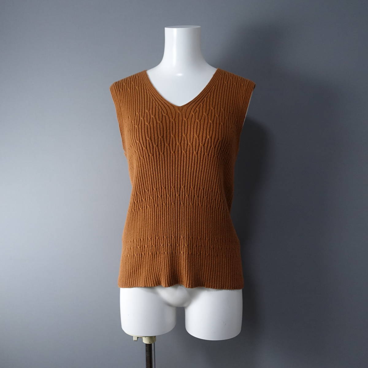 ☆美品☆Leilian/レリアン/9/イタリー糸使用/ノースリーブカットソー/ライトブラウン/レディースMサイズ相当/ブラウス拍卖