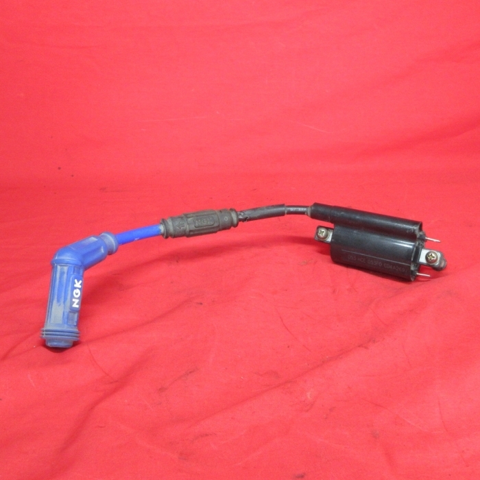 【A237】SUZUKI スズキ GN125H 純正 イグニッションコイル NGKプラグコード 中古 動作確認済み 即決拍卖