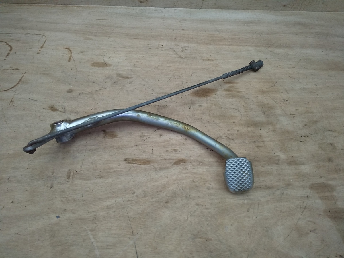 164■ベンリィ90 HA03 実動車解体■ブレーキペダル ブレーキロッド■共通車種 CD50 C50 HA02 スーパーカブ■拍卖