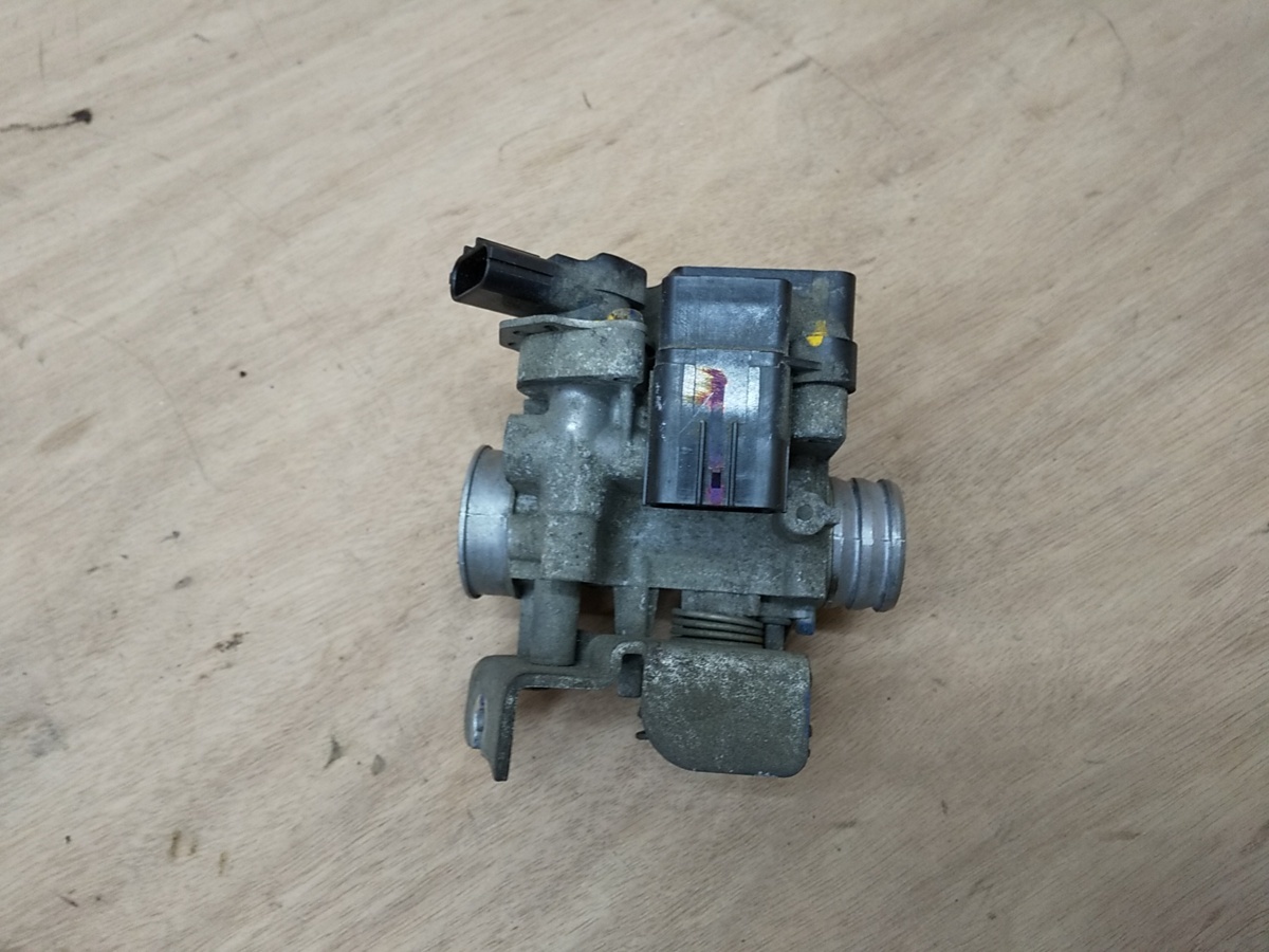 78■AF67 トゥデイ 解体■スロットルボディ■AF61 AF62 AF68 適合はご自身で■拍卖