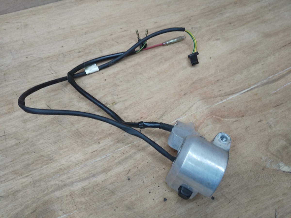 142■AF67 トゥデイ■ハンドルスイッチ 右■共通部品がある車種/AF68 AF70 ディオ ジョルノ■拍卖