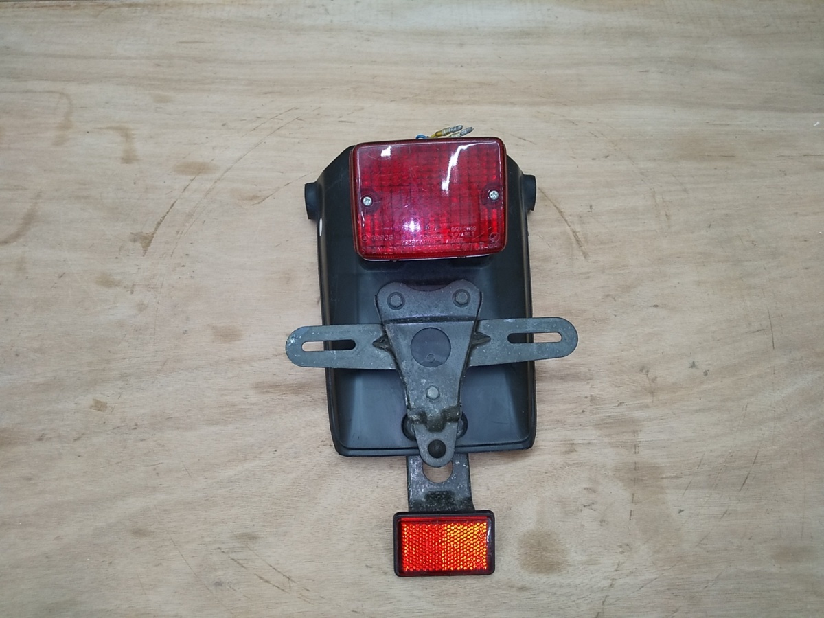 170■TW200 TW225 2JL DG07J DG09J■リアフェンダー テールランプ■拍卖