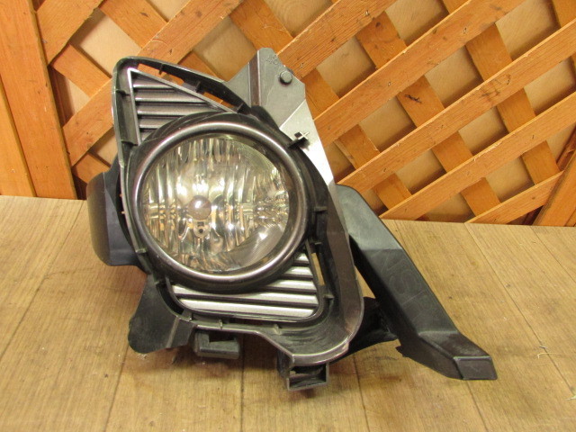 83235◆ヴェルファイア ANH20W 右フォグランプ◆Koito 42-34拍卖