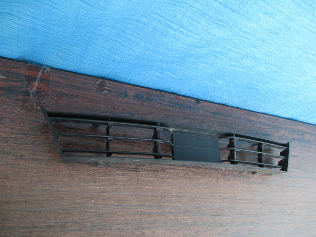 ☆AU885 BMW F10 5シリーズ グリル 51117331725拍卖