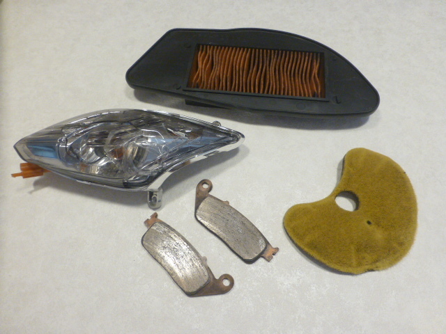 即決★YAMAHA CYGNUS X/ヤマハ シグナスX SE44J★純正 フロントウインカー左 1MS-H3310-10★おまけブレーキパッドエアクリーナーエレメント拍卖