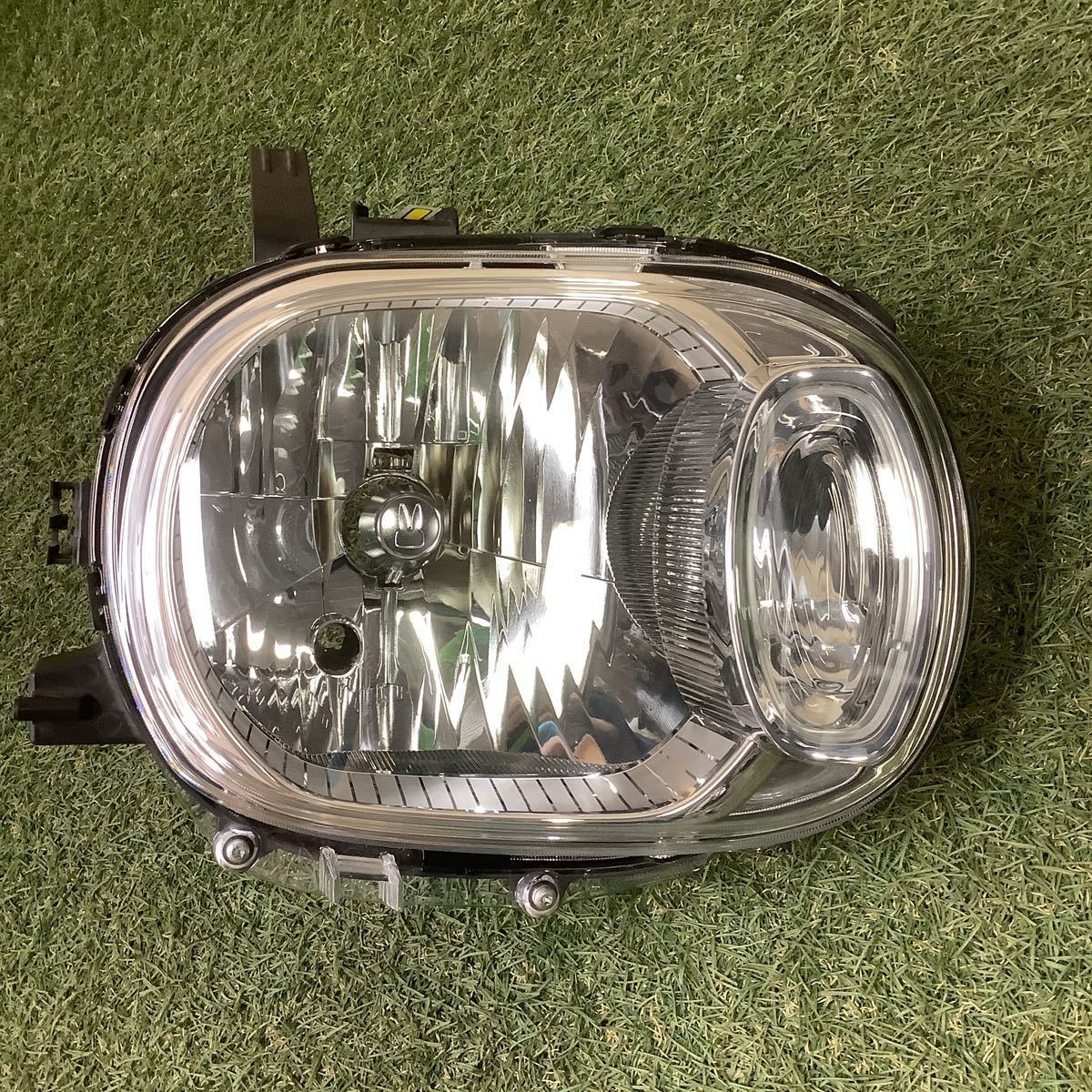 スズキ アルト ラパン HE22S 右ヘッドライト 35100-85K0 ステー欠けあり 管番1237拍卖