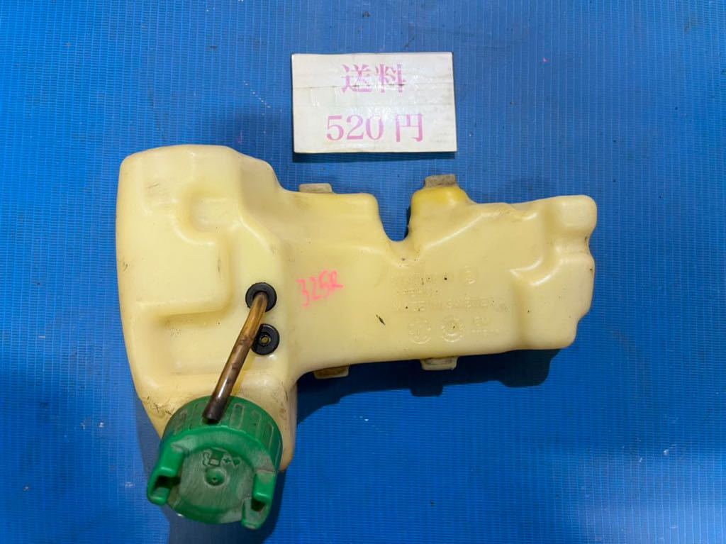 希少なパーツ 送料520円可 草刈機刈払機部品パーツ 純正燃料タンク 漏れません ハスクバーナ 325R拍卖