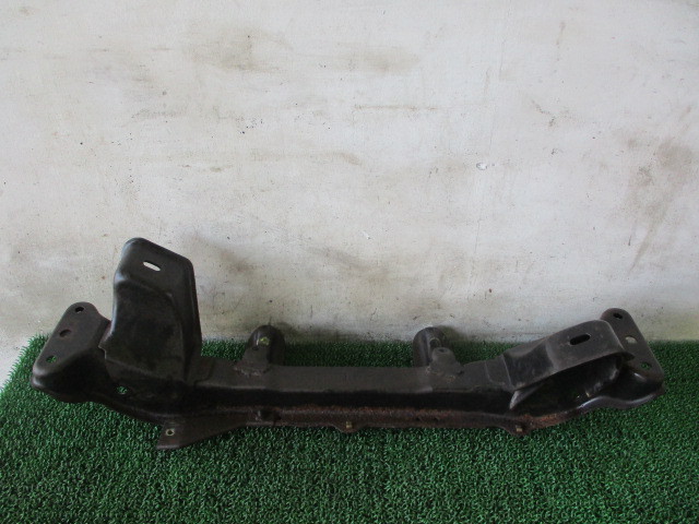 S60 日産 フェアレディZ Z31 E-Z31『フロント エンジン メンバー』FZ1拍卖