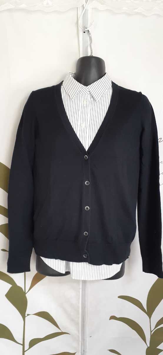 5/3 UNIQLO ユニクロ Vネックカーディガン ユニクロ ニットカーディガン カッターシャツ サイズS ドレスシャツ 2点セット拍卖