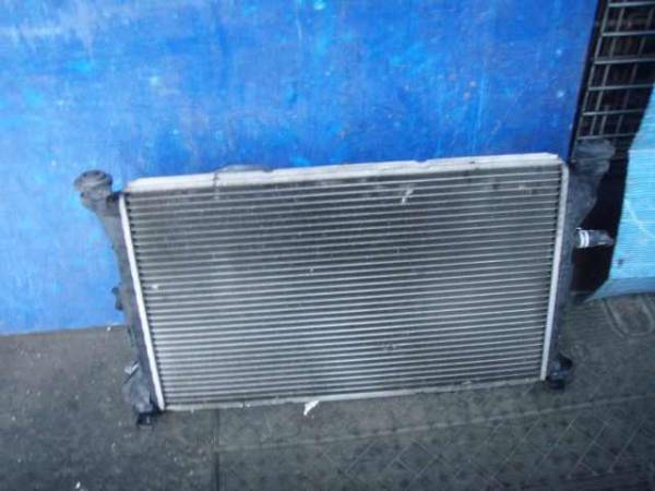 ★ WF0ALD フォードフォーカス ST170 マニュアル ラジエーター 電動ファン付 280315JJ拍卖