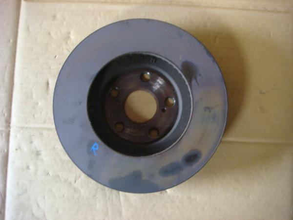 【2352】AZT240  プレミオ 右フロントドラム 右前ドラム拍卖