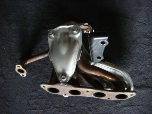 【2369】25年式 プリウスα ZVW41W エキマニ拍卖