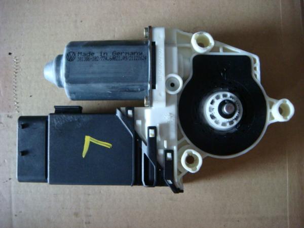 【2386】H14年 ニュービートル 9CAQY 左レギュレターモーター拍卖