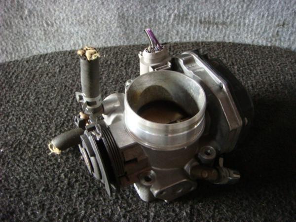 【2386】 ニュービートル 9CAQY スロットルボディ 06A133064H拍卖