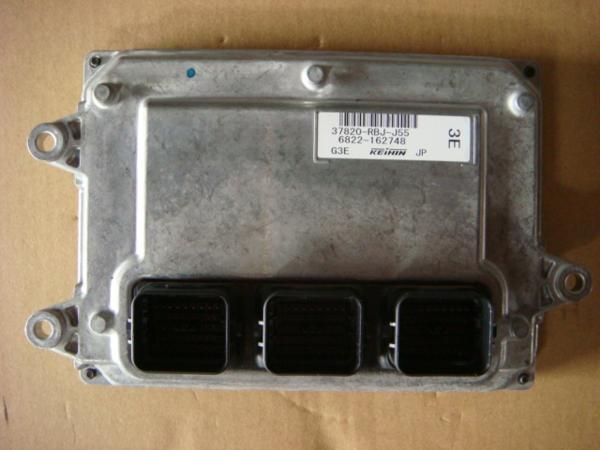 【2391】 ZE2 インサイト エンジンコンピューター 37820-RBJ-J55拍卖