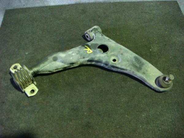 【2401】 ミニキャブ U61V 右前ロアアーム 右フロントロアアーム拍卖