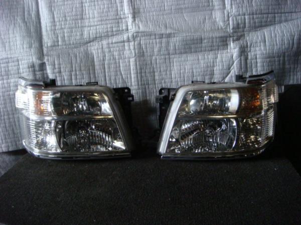 【2417】12年 APWE50 エルグランド 左右ヘッド HID 100-24777拍卖