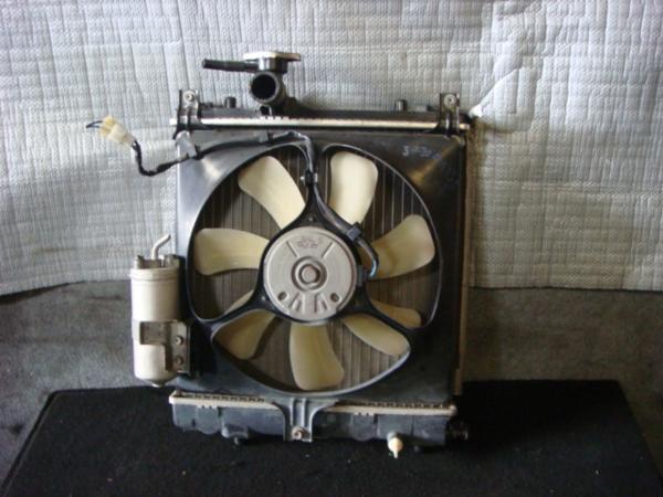 【2418】平成15年 アルト HA23S ラジエーター コンデンサー拍卖