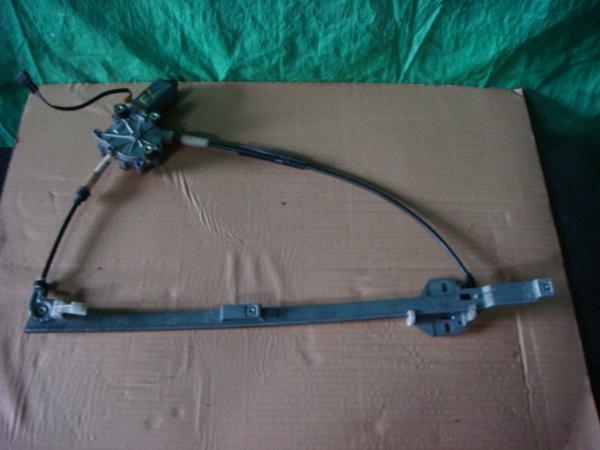 【2453】ヴァナゴン 70ACU 左フロントレギュレターモーター 左前レギュレーターモーター拍卖