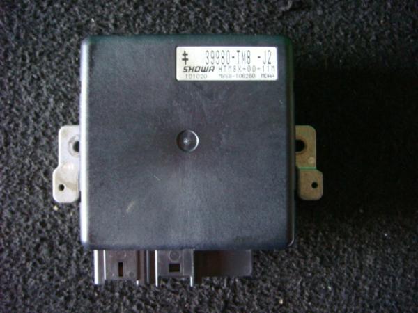 【2442】23年式 インサイト ZE2 ショーワ 39980-TM8-J2拍卖