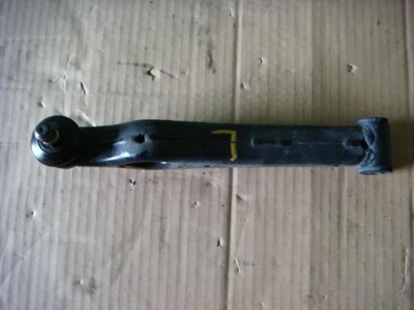 【2439】平成11年式 ワゴンR MC11S 左前ロアアーム拍卖