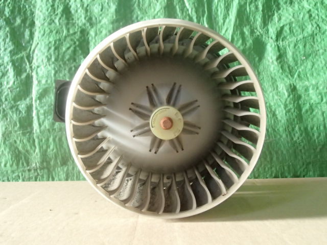 【2514】平成17年式 ekワゴン H81W ヒーターモーター 272700-0240拍卖