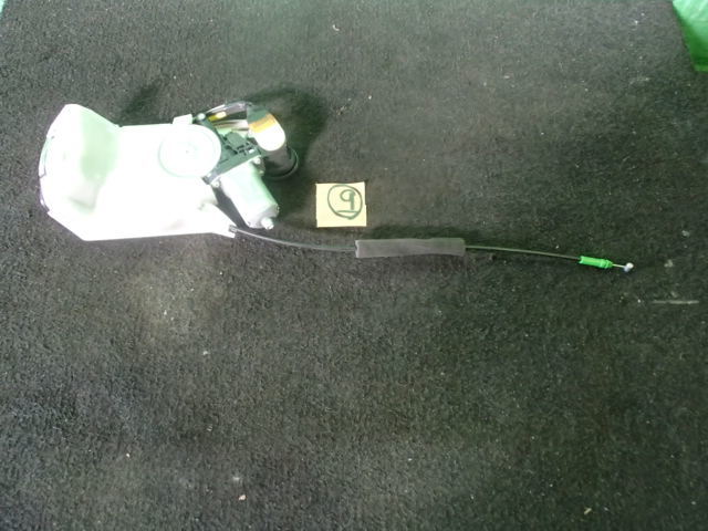 【2506】平成20年式 ekワゴン H82W 左スライドドア部品 リアラッチ 5744A095拍卖