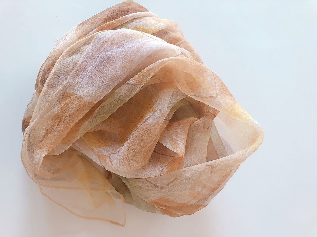 シルク スカーフ 薄いベージュ×茶色系拍卖