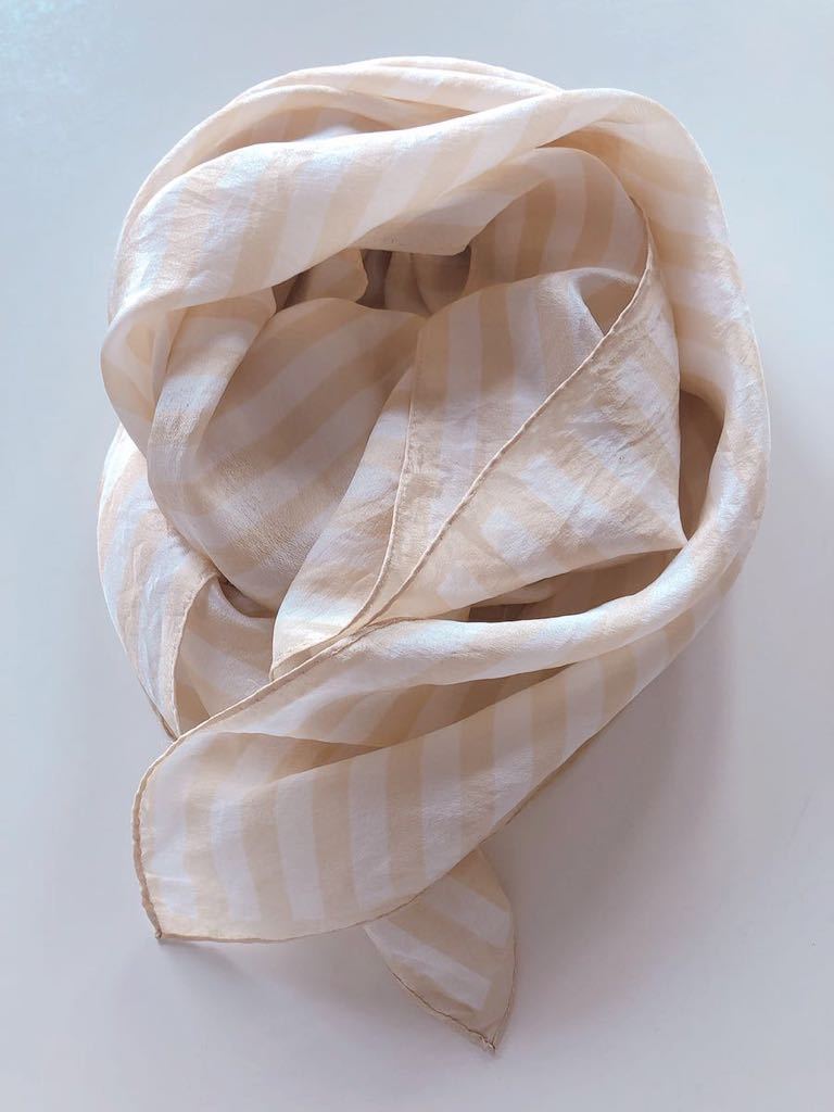 シルク スカーフ ストライプ薄いベージュ×オフホワイト拍卖