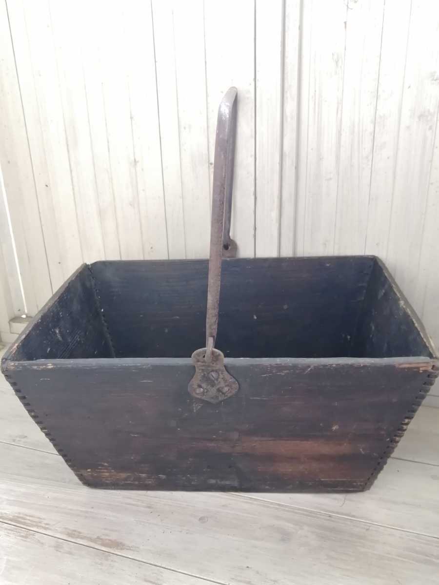 コールバケット 石炭バケツ 19世紀 イギリス ビクトリア 暖炉 石炭 ストーブ 薪 収納ボックス 道具入れ 時代木工 民具 M45u4拍卖