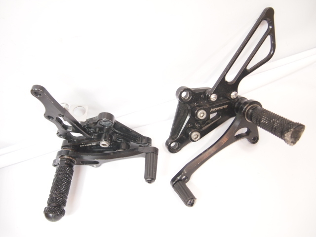 GSX1300R社外バックステップ_割れなしカスタム用に。~07年/08年~/アバランチ製拍卖