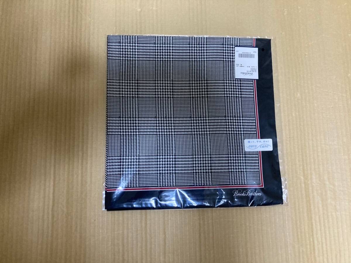 【新品】Brooks brothers ブルックスブラザーズ 黒系のハンカチ グレンチェック、ヘリンボーンなど拍卖