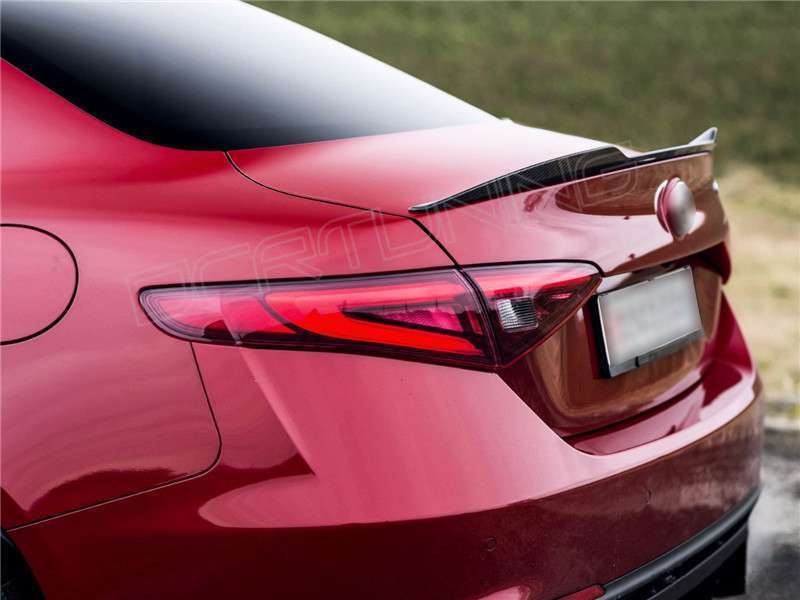 新品 2015以降 アルファロメオ giulia リア トランク スポイラー カーボン 黒拍卖