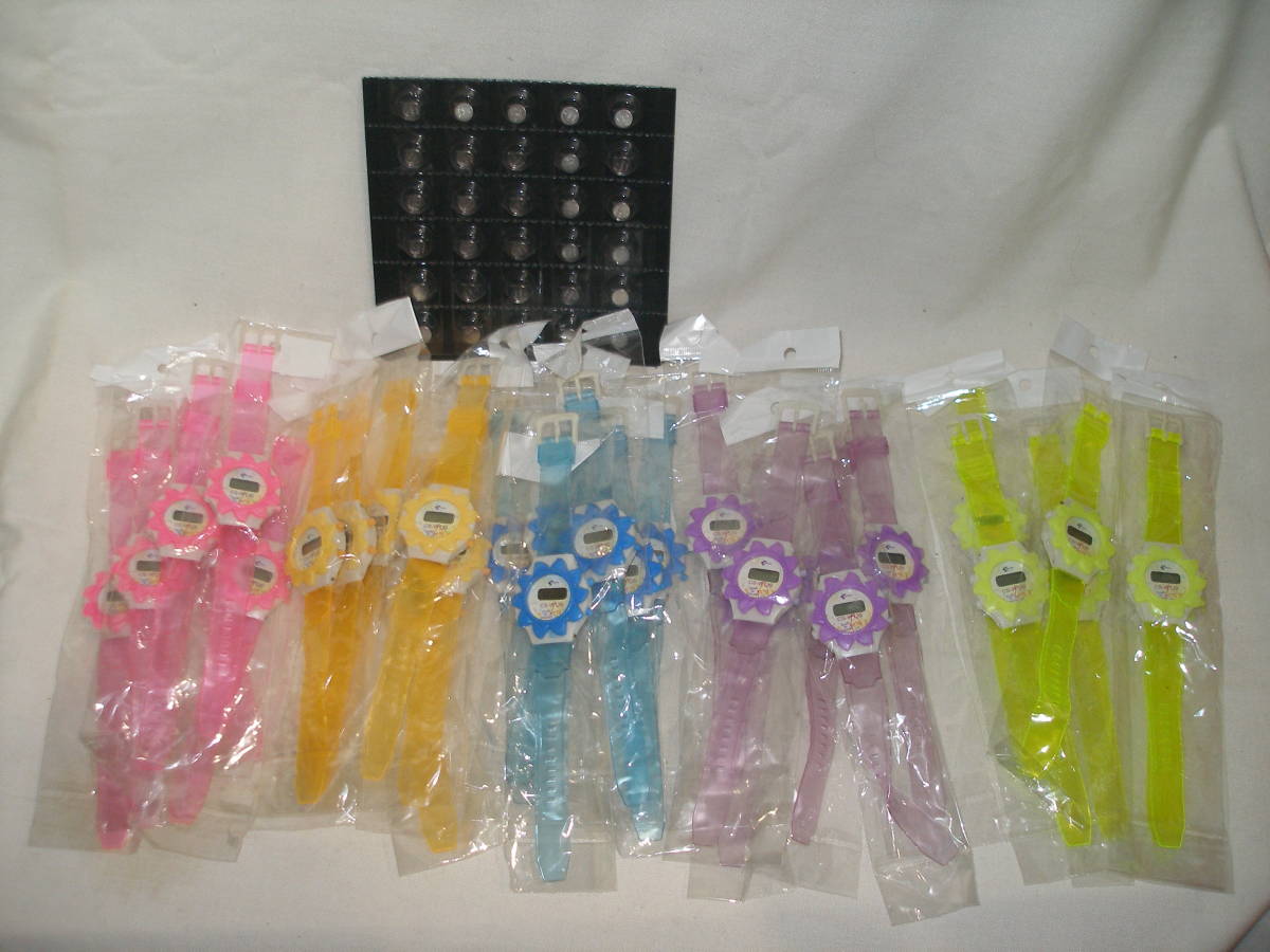 子供用 腕時計 新品電池付 訳あり 30個 未使用品拍卖