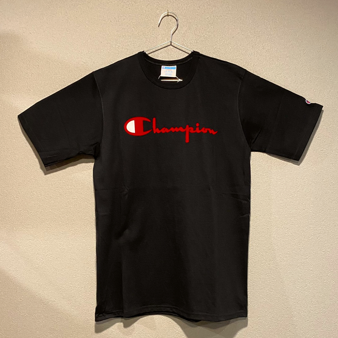 【並行輸入品】Champion ショートスリーブTシャツ サイズM HERITAGE TEE FLOCK LOGO ヘリテージ ベロアロゴ 黒 BLACK 半袖拍卖