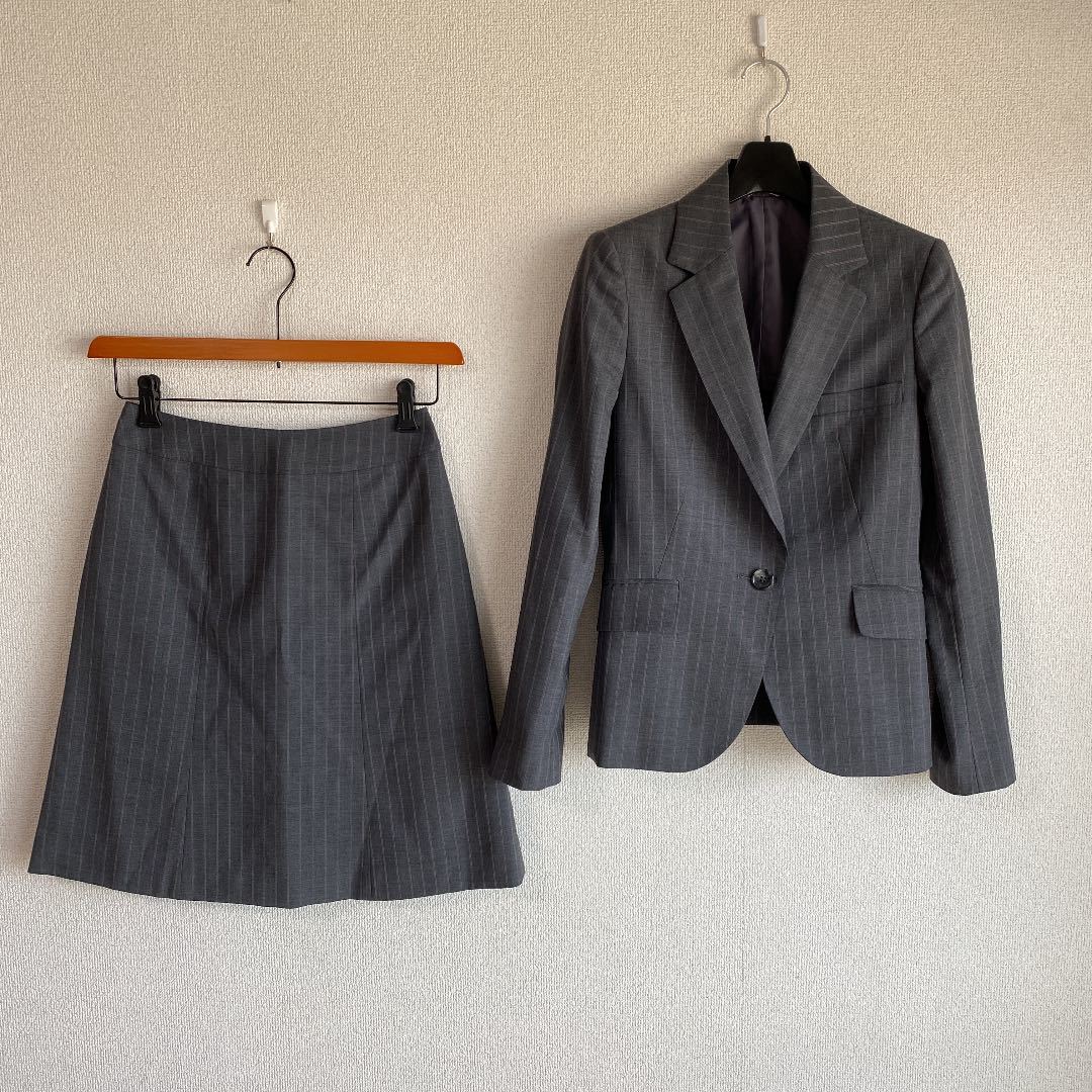 レミュー スカートスーツ S W64 グレー 未使用に近い DMW拍卖