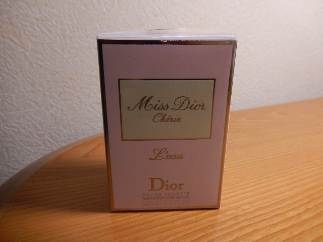 【とても希少品】シュリンク未開封(^^ゞ 50mlトワレ「Miss Dior cherie leau:シェリー オー」EDT-SP(スプレー)_/_/交渉OK、匿名OK!_/_/拍卖