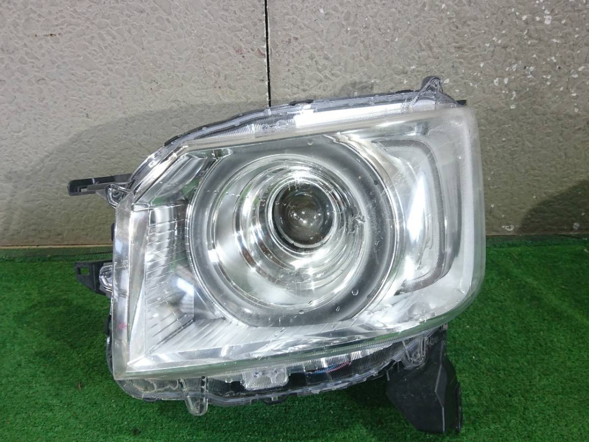 JF3 NBOX 左ヘッドライト スタンレー W3105(31383)拍卖