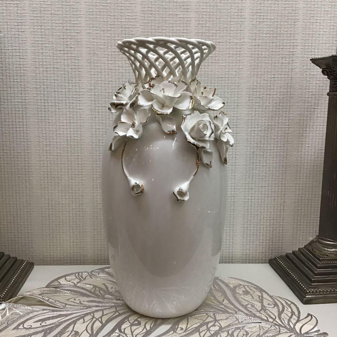 フラワーベース(ポーセリン・ホワイト)拍卖