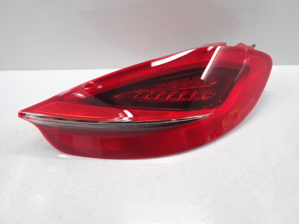193983-C34 美品 磨き済み ポルシェ 981 ボクスター ケイマン LED テールライト 右 右側 981.631.142.13拍卖